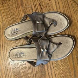 WOMENS LIFE STRIDE VELOCITY GOLD ILSA BOW SLIDE SANDALS SHOES SIZE 8.5M FLEX
